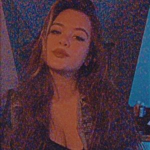 Meet your Posher, Cass